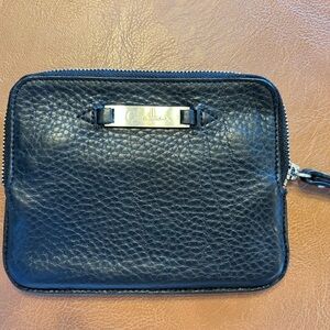 EUC - Cole Haan Black Pebbled Leather Zip wallet pouch